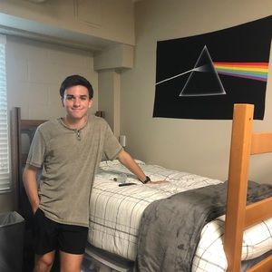 Meet your Posher, Clay